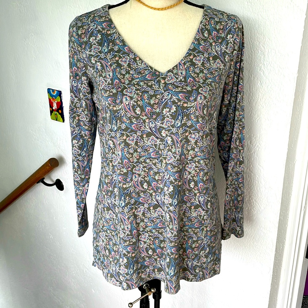 J. JILL Simply Supima V-Neck Green Paisley Floral Long Sleeve Cotton Top XS‎